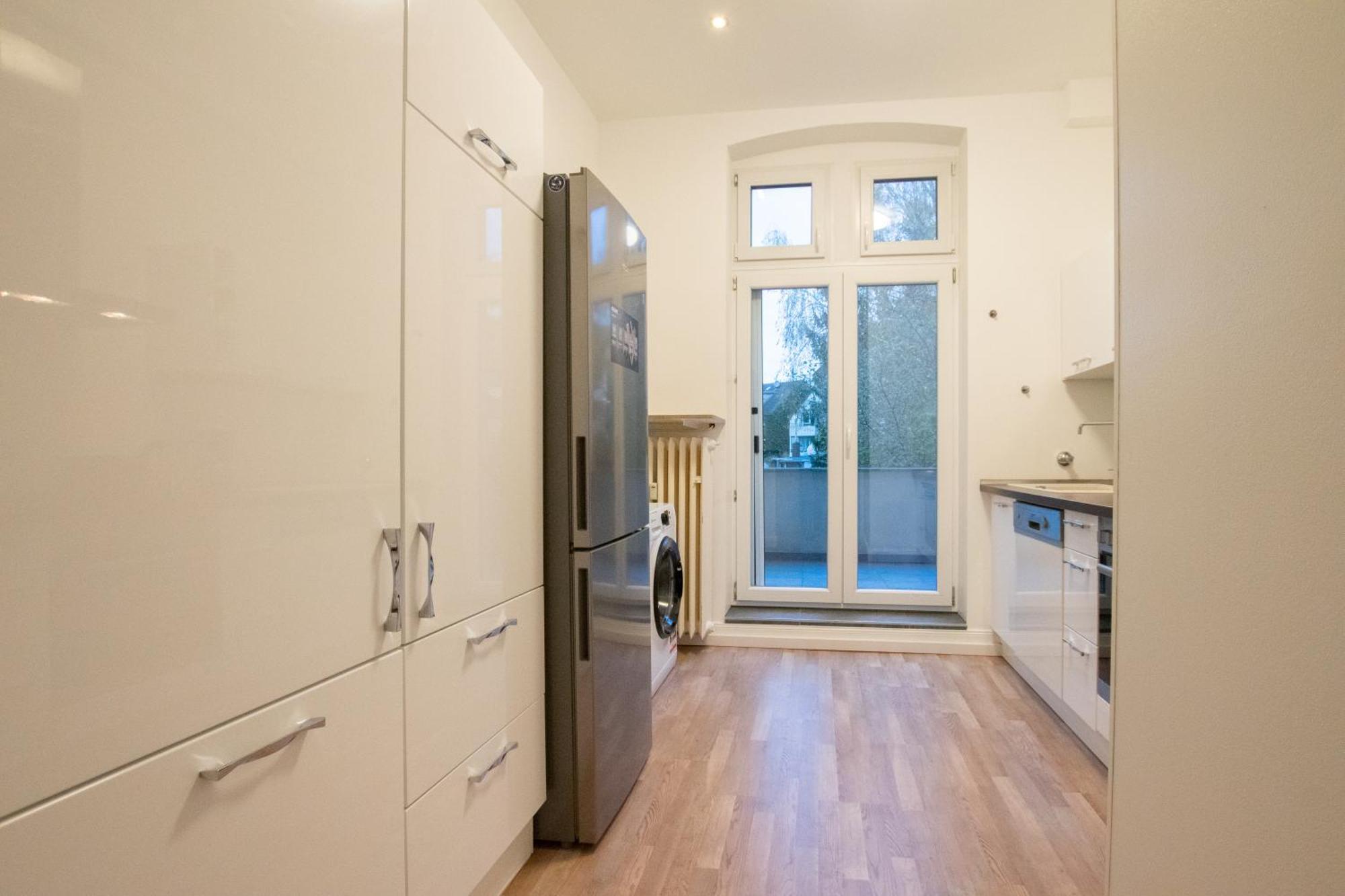 Raj Living - 1 Or 3 Room Apartments - 20 Min Messe Dus And Old Town Dus Дюссельдорф Екстер'єр фото