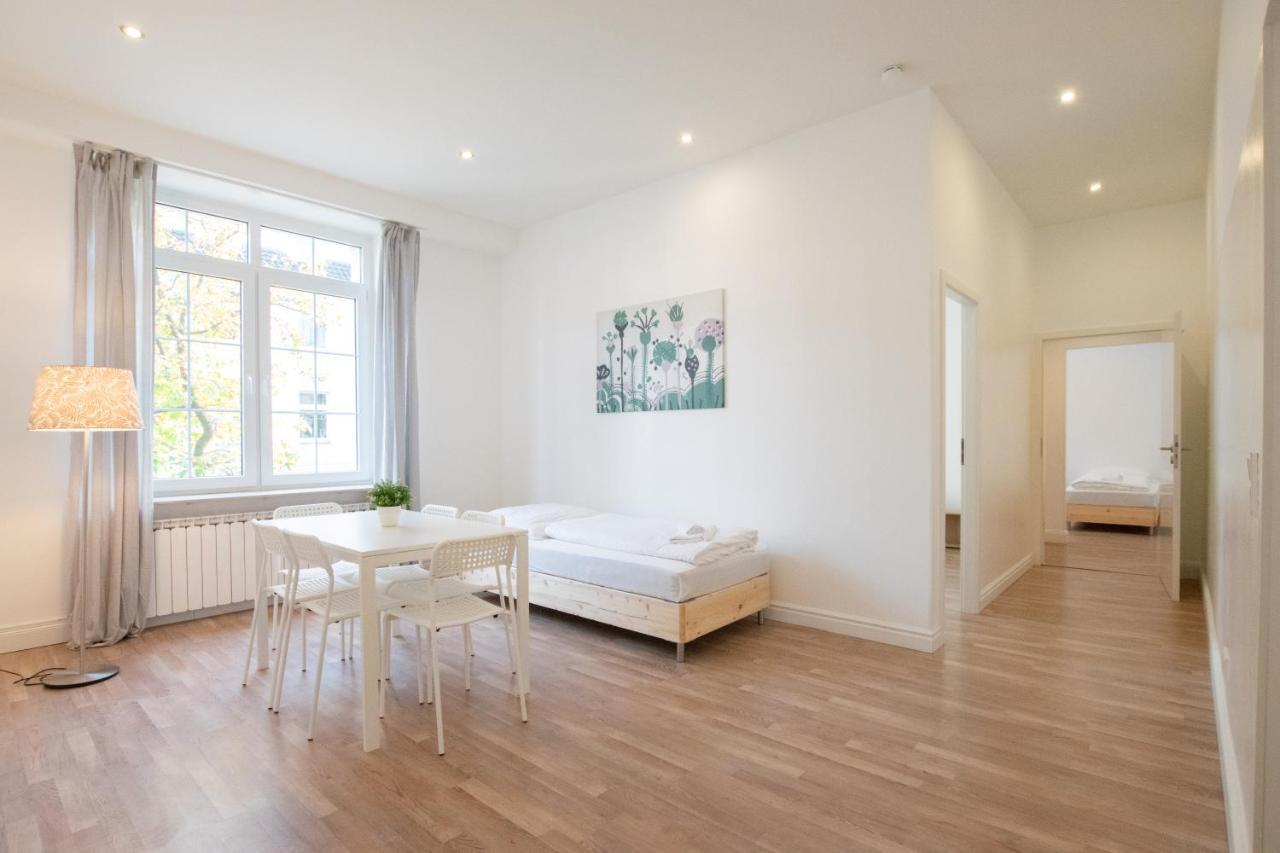 Raj Living - 1 Or 3 Room Apartments - 20 Min Messe Dus And Old Town Dus Дюссельдорф Екстер'єр фото