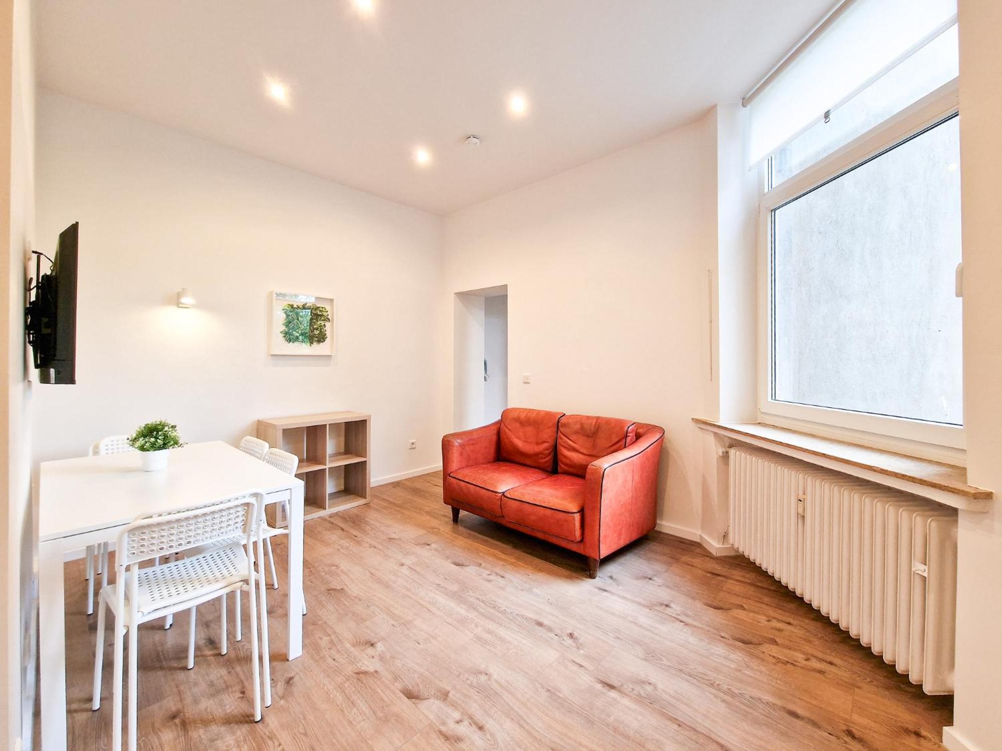 Raj Living - 1 Or 3 Room Apartments - 20 Min Messe Dus And Old Town Dus Дюссельдорф Екстер'єр фото